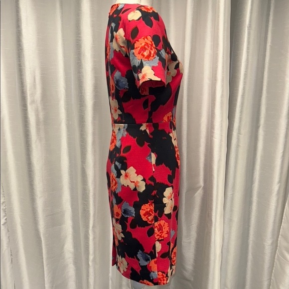 Floral Print Women's Dress Size 4 - Picture 7 of 10